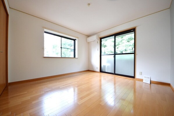 ハイツ暁苑 の物件内観写真